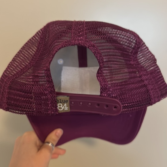 Trucker hat - Picture 3 of 4